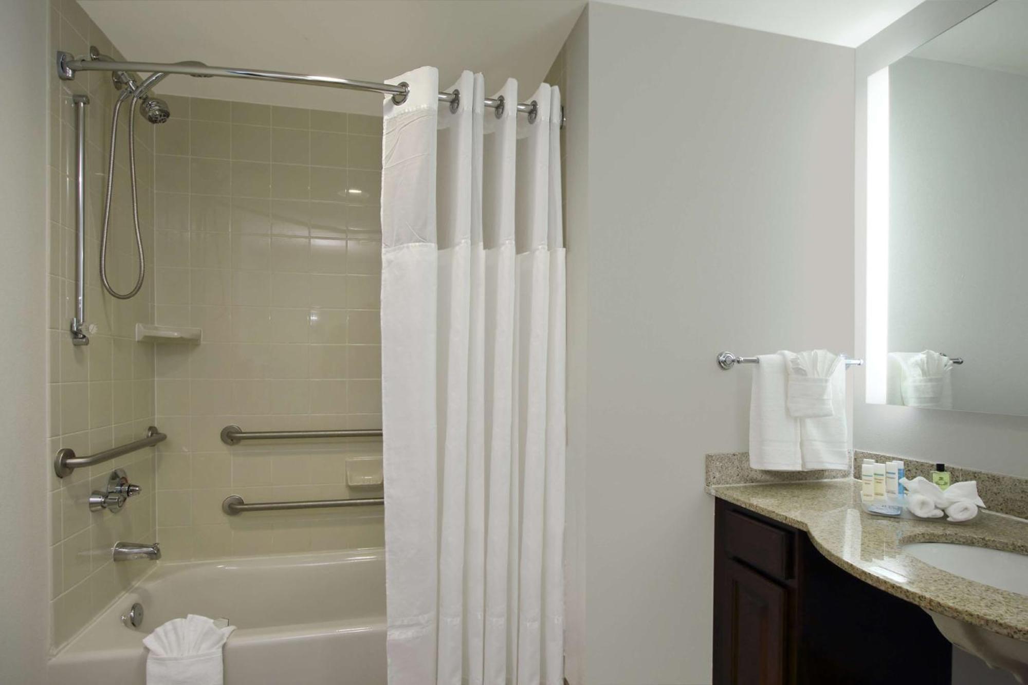 Homewood Suites By Hilton Miami - Airport West Miami Springs Exteriör bild