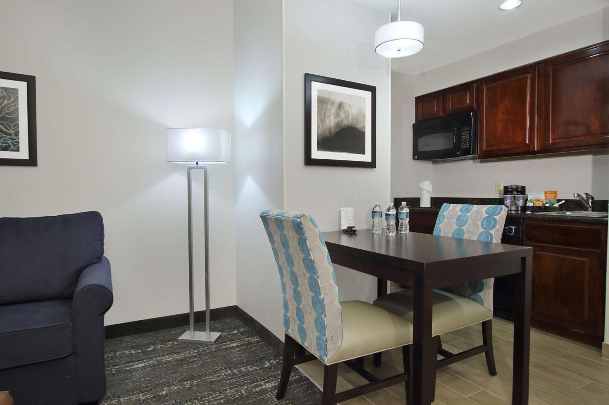 Homewood Suites By Hilton Miami - Airport West Miami Springs Exteriör bild