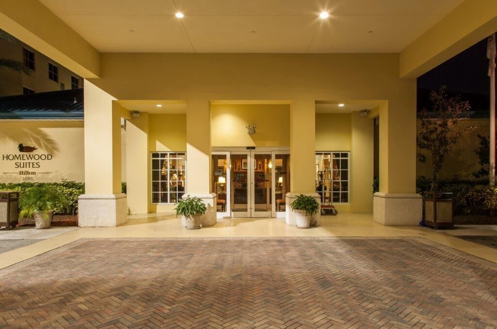 Homewood Suites By Hilton Miami - Airport West Miami Springs Exteriör bild